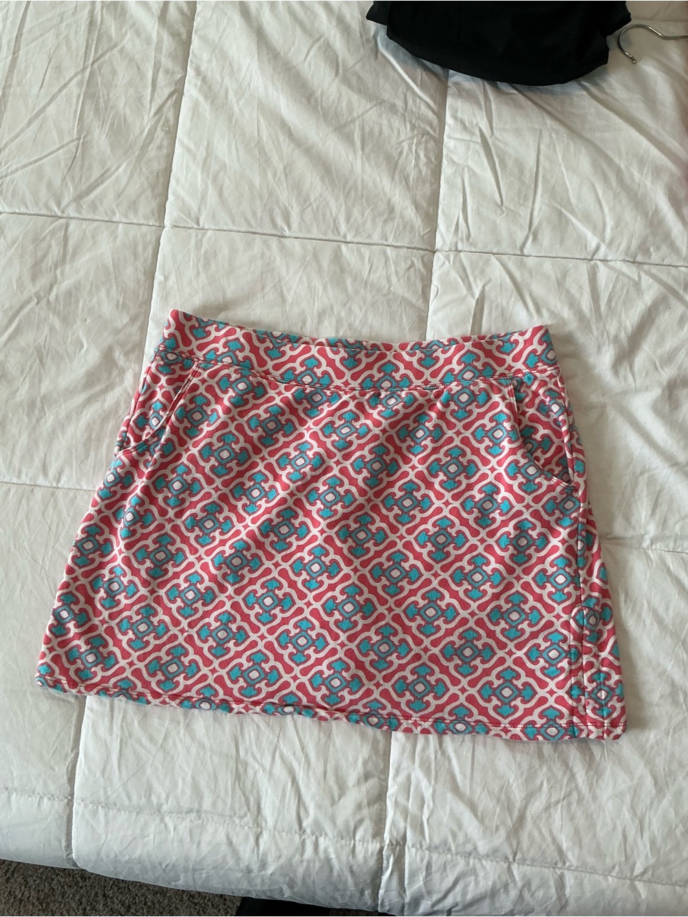 crown & ivy Pink and Blue Geometric Skort